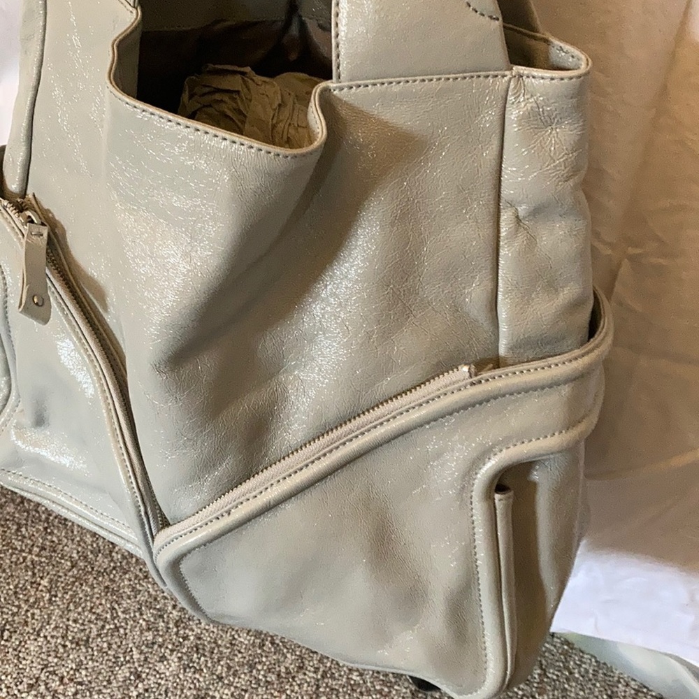 Grey Patent Leather bag - Picture 2 of 10